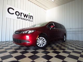 Used 2017 Chrysler Pacifica Touring in Springfield, Missouri