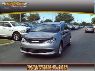 Used 2017 Chrysler Pacifica Touring in Clermont, Florida
