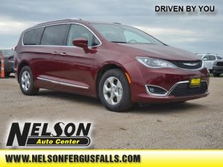 Used 2017 Chrysler Pacifica Touring-L in Fergus Falls, Minnesota