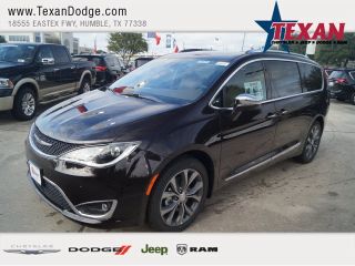 Used 2017 Chrysler Pacifica Limited in Humble, Texas