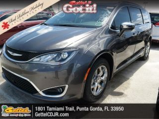Used 2017 Chrysler Pacifica Limited in Punta Gorda, Florida