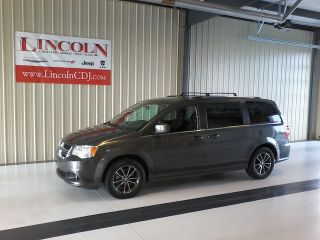 Used 2017 Dodge Grand Caravan SXT in Lincoln, Illinois
