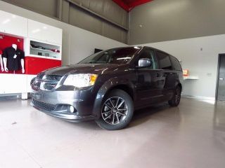 Used 2017 Dodge Grand Caravan SXT in Springfield, Missouri