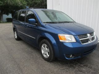 Used 2010 Dodge Grand Caravan SXT in Tampa, Florida