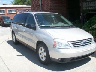Ford Freestar SES 2004
