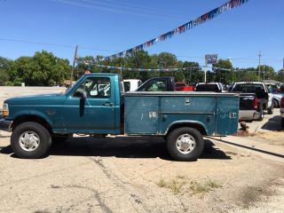 Used 1996 Ford F-250 XL in Rossville, Kansas