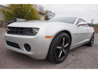 Chevrolet Camaro LS 2012
