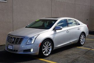 Used 2015 Cadillac XTS Luxury in Northbrook, Illinois