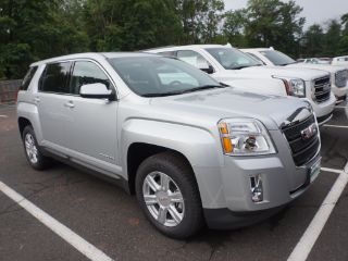 Used 2015 GMC Terrain SLE in Green Brook, New Jersey