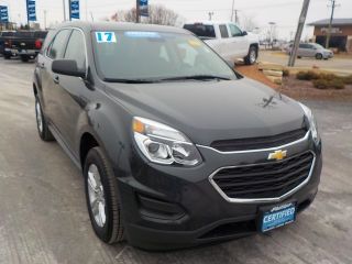 Used 2017 Chevrolet Equinox LS in Frankfort, Illinois
