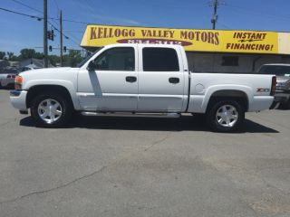 Used 2005 GMC Sierra 1500 SLE in Jacksonville, Arkansas