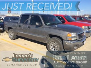 Used 2006 GMC Sierra 1500 in Bloomington, Illinois