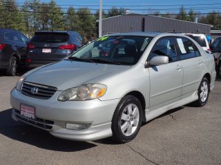 Toyota Corolla CE 2004