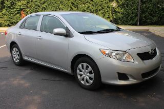 Used 2010 Toyota Corolla LE in Northampton, Massachusetts