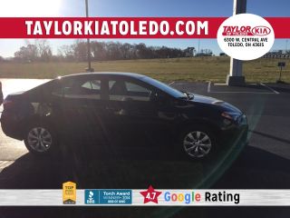 Used 2015 Toyota Corolla LE in Toledo, Ohio