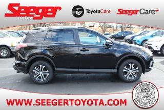 Used 2018 Toyota RAV4 LE in Creve Coeur, Missouri