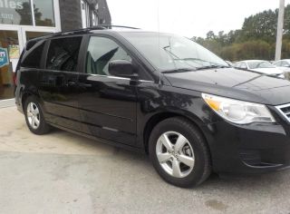 Used 2009 Volkswagen Routan SEL in Raleigh, North Carolina