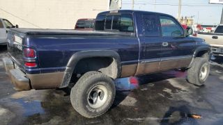 Used 2000 Dodge Ram 1500 in Champaign, Illinois