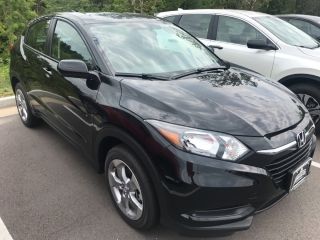 Used 2017 Honda HR-V LX in Jefferson City, Missouri