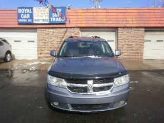 Used 2009 Dodge Journey SXT in Detroit, Michigan