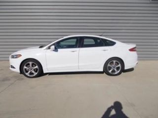 Used 2015 Ford Fusion SE in Madison, South Dakota