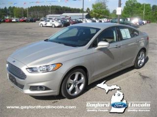 Used 2016 Ford Fusion SE in Gaylord, Michigan