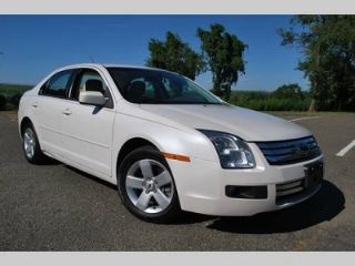 Used 2009 Ford Fusion SE in Newark, Arkansas