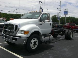 Ford F-750 2013