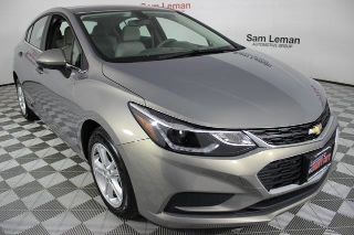 Used 2018 Chevrolet Cruze LT in Bloomington, Illinois