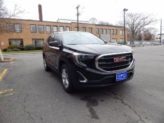 Used 2018 GMC Terrain SLE in Watertown, Massachusetts
