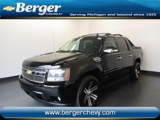 Used 2007 Chevrolet Avalanche 1500 LS in Grand Rapids, Michigan