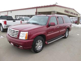 Used 2005 Cadillac Escalade ESV in Marengo, Iowa