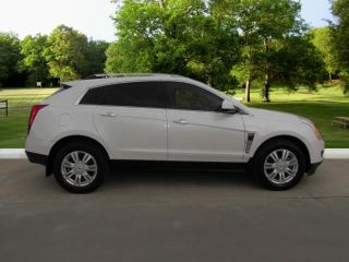 Used 2012 Cadillac SRX Luxury in Friendswood, Texas