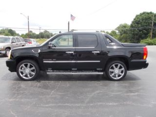 Used 2013 Cadillac Escalade EXT in Columbia, Kentucky