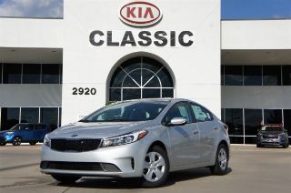 Used 2017 Kia Forte LX in Carrollton, Texas