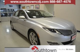 Used 2014 Lincoln MKZ in Indianola, Iowa