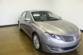 Used 2016 Lincoln MKZ in Flint, Michigan