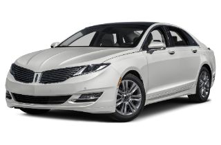 Used 2014 Lincoln MKZ in Westport, Massachusetts
