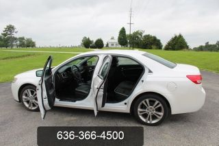 Used 2011 Lincoln MKZ in Moscow Mills, Missouri