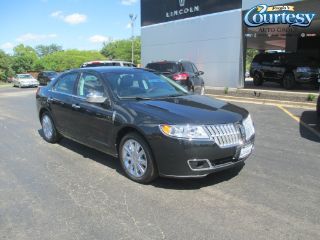 Used 2010 Lincoln MKZ in Danville, Illinois