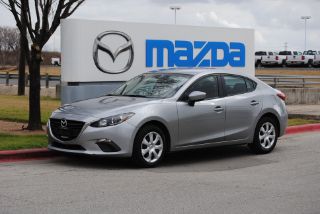 Used 2015 Mazda Mazda3 i Sport in College Park, Maryland