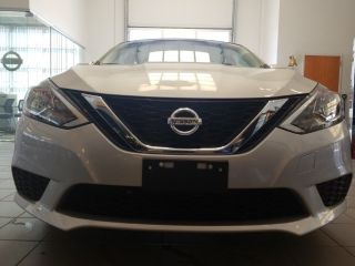 Used 2017 Nissan Sentra S in Madison, Wisconsin