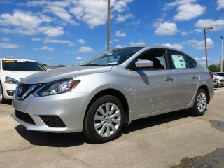 Used 2016 Nissan Sentra S in Lakeland, Florida