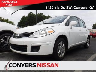 Nissan Versa S 2012