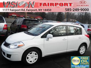 Nissan Versa S 2012