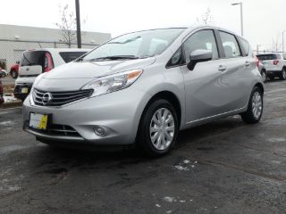 Used 2016 Nissan Versa Note SV in Schaumburg, Illinois