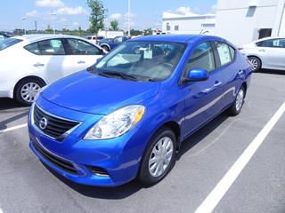 Nissan Versa SV 2014