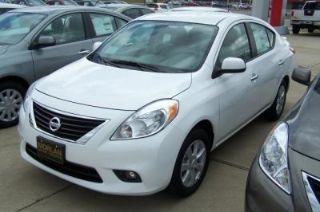 Used 2013 Nissan Versa SL in Dexter, Missouri