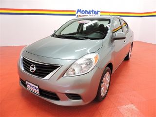 Nissan Versa SV 2013
