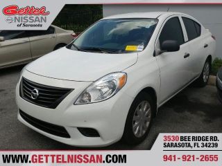 Nissan Versa S Plus 2014
